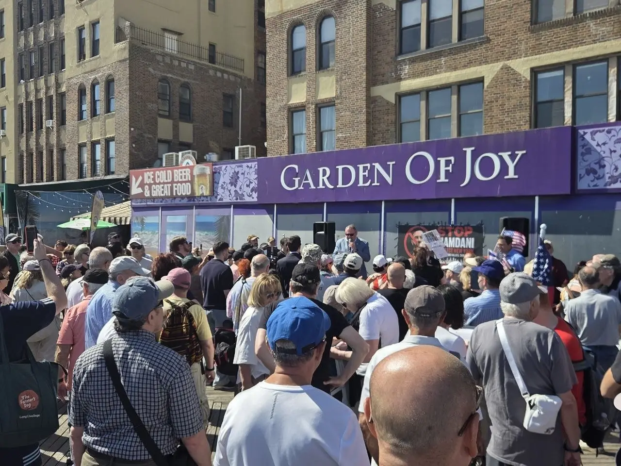 A large crowd at a Brooklyn Republican rally on the boardwalk in front of the Garden of Joy venue